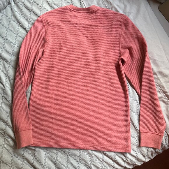 Faherty Surf Waffle Henley in Spring Coral Heather NWOT - Picture 4 of 6